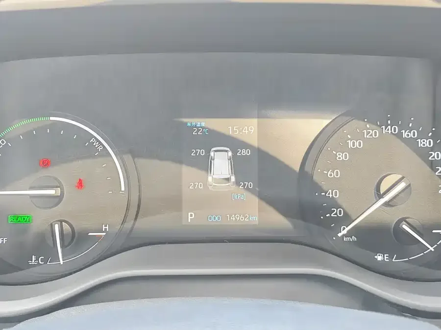Toyota Sienna SIENNA 2024 2.5L Hybrid 4WD Premium Edition 2024 — миниатюра 5