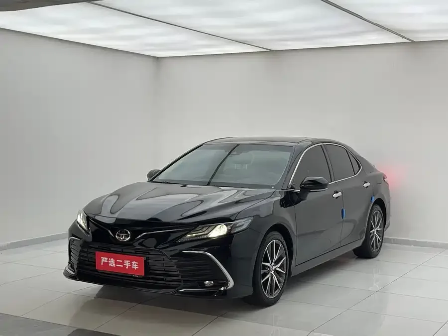 Toyota Camry 2022