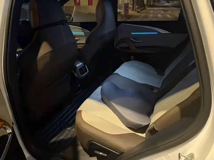 BYD Song Pro New Energy Song Pro New Energy 2022 DM-i 110km Flagship Model 2023 — миниатюра 3