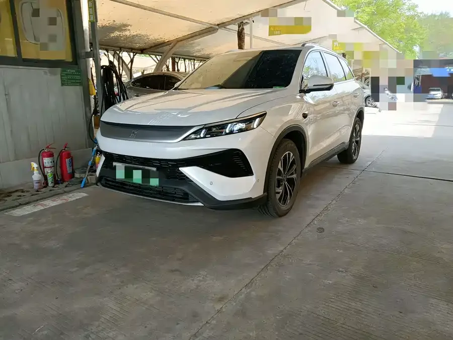 BYD Song Pro New Energy Song Pro New Energy 2025 Second Generation Intelligent Driving Edition DM-i 75KM Leading Edition 2025 — фото 1, купить с доставкой в Москву