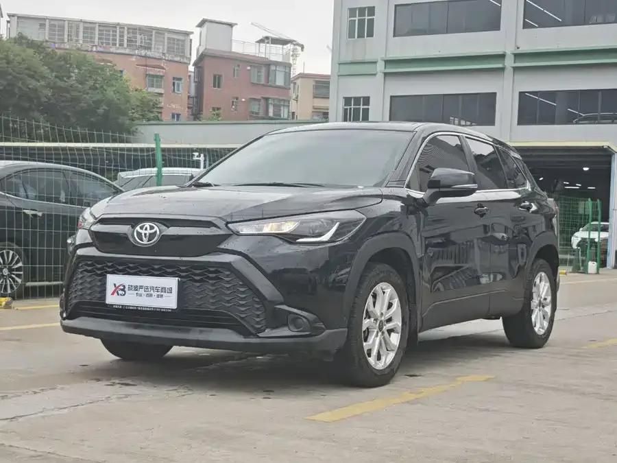 Toyota Frontlander Fenglanda 2023 2.0L CVT Elite Edition 2024 — фото 1, купить с доставкой в Москву