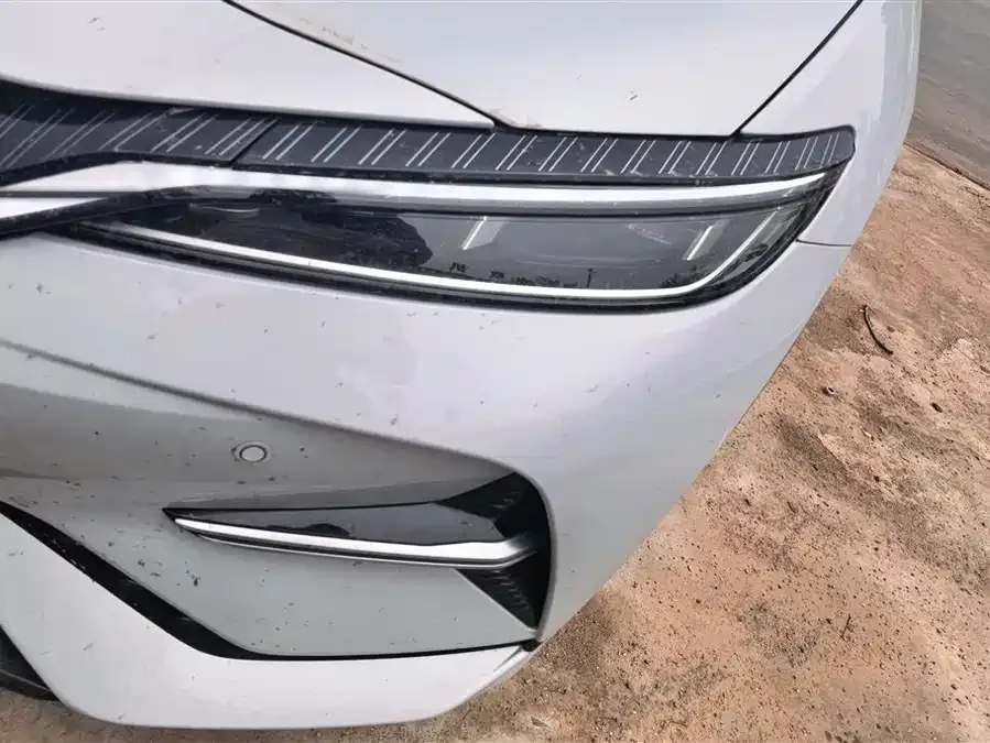 BYD Song L EV Song L EV 2025 Intelligent Driving Edition 662KM Laser Radar Excellence Edition 2025 — миниатюра 2