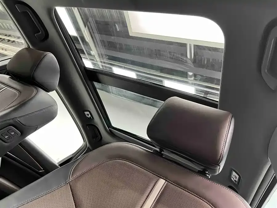 Honda UR-V 2023 370TURBO 4WD Honor Edition 2023 — миниатюра 3