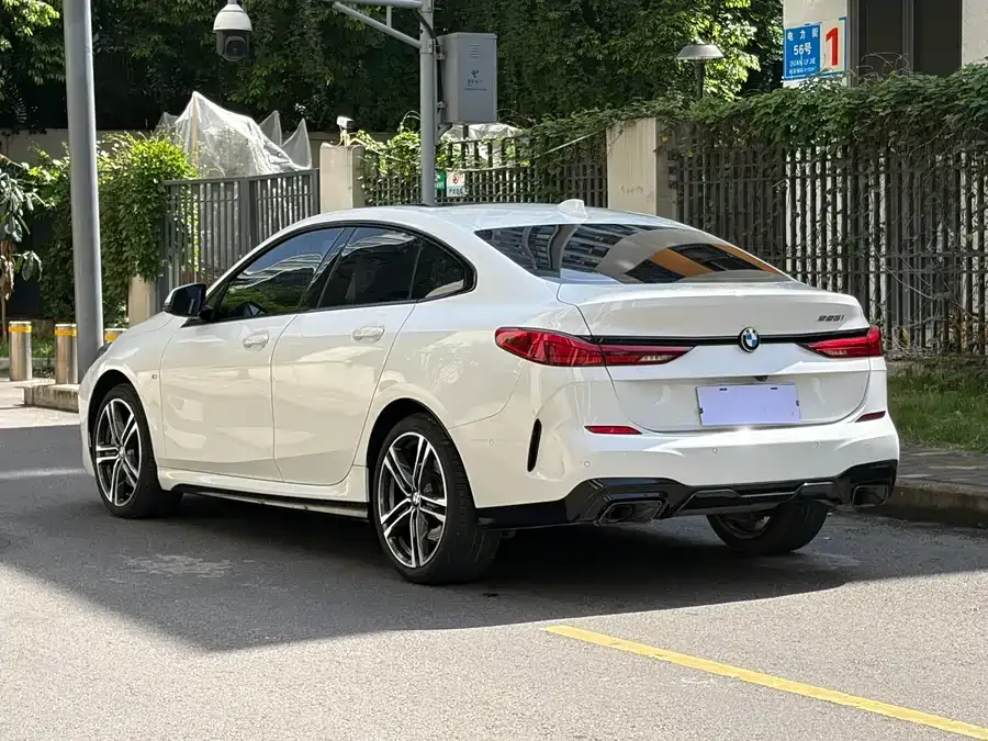 BMW 2 Series BMW 2 Series (Imported) 2021 225i 4-Door Coupe M Sport Night Edition 2023 — миниатюра 4