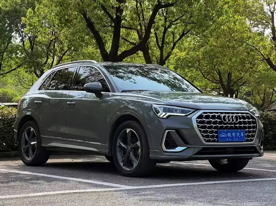 Audi Q3 2024 35 TFSI Fashion Dynamic Edition 2024 — миниатюра 3