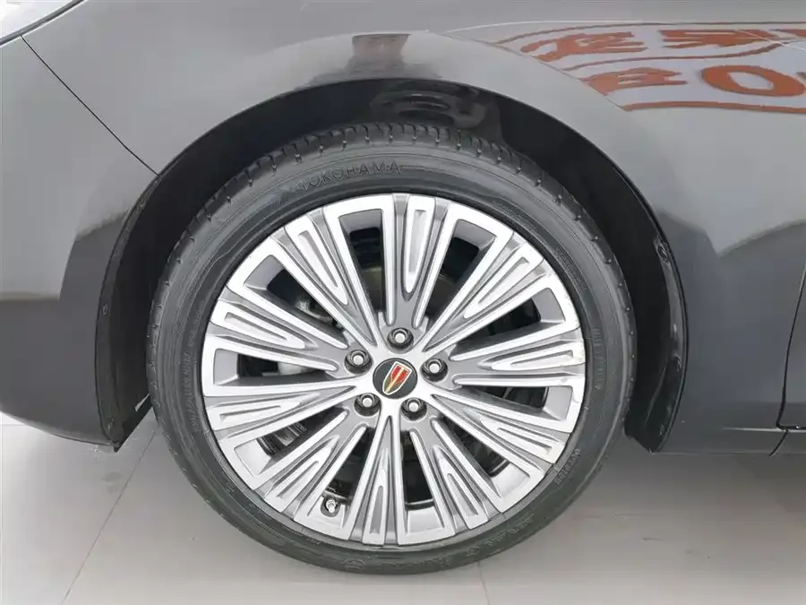 Hongqi H5 Hongqi H5 2022 Classic Model 1.8T Automatic Intelligent Connection Flagship Edition 2023 — миниатюра 5