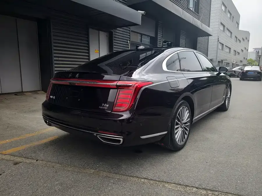Hongqi H9 Hongqi H9 2020 facelift 2.0T Zhilian Qichang version 2022 — миниатюра 4