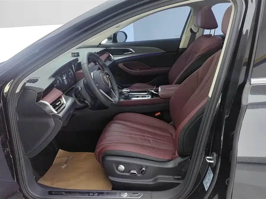 Hongqi H5 Hongqi H5 2023 2.0T Automatic Intelligent Connection Flagship Chang Edition 2023 — миниатюра 3