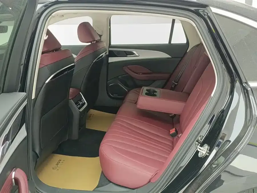 Hongqi H5 Hongqi H5 2025 2.0T Automatic Flagship Edition 2025 — миниатюра 5