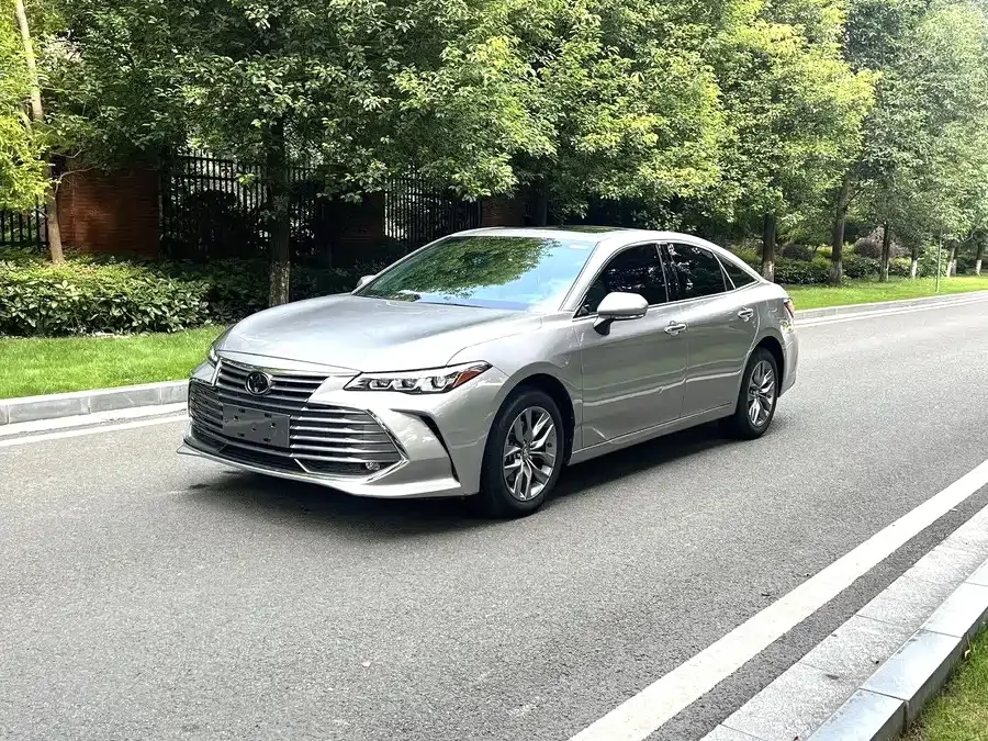 Toyota Avalon 2022