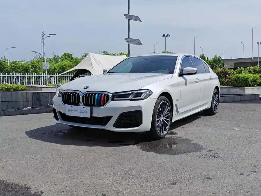 BMW 5 Series 2022