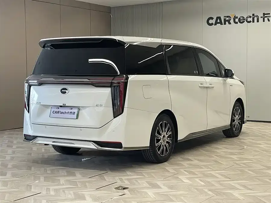 GAC Trumpchi E9 Trumpchi E9 2025 E9 Super Fast Charging Exclusive 2025 — миниатюра 2