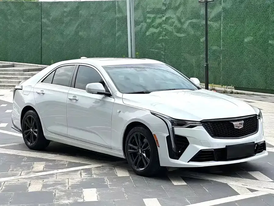 Cadillac CT4 2022 28T luxury model 2022 — миниатюра 4