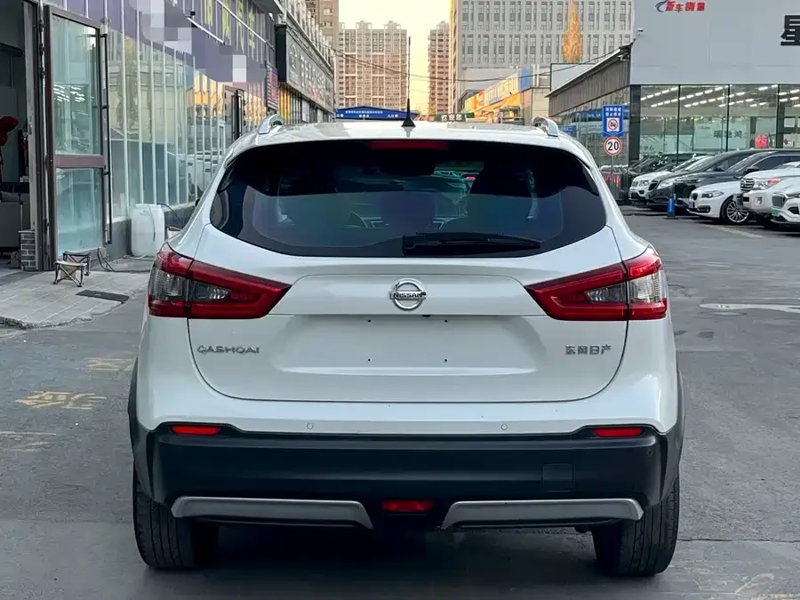 Nissan Qashqai Qashqai 2022 2.0L CVT XV Prem Luxury Edition 2022 — миниатюра 5
