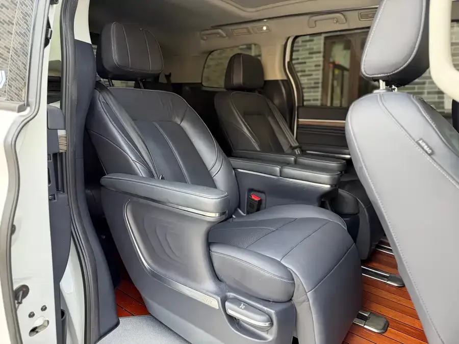 GAC Trumpchi M8 Trumpchi M8 2021 Lead Show Series 390T Extreme Edition 2022 — миниатюра 3