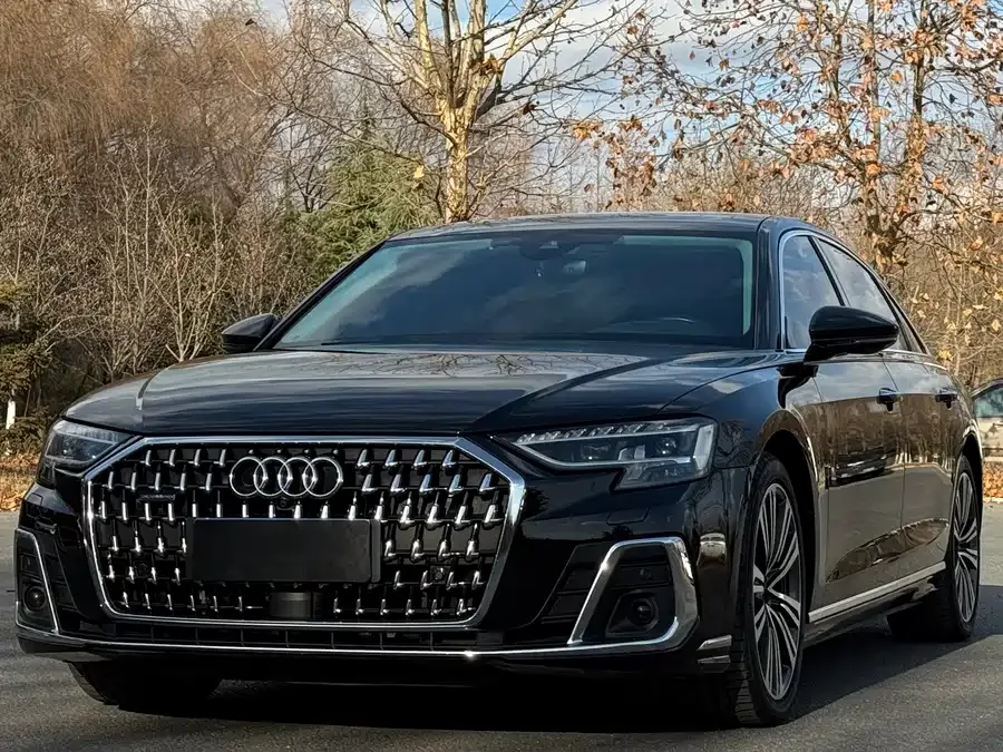 Audi A8 2023