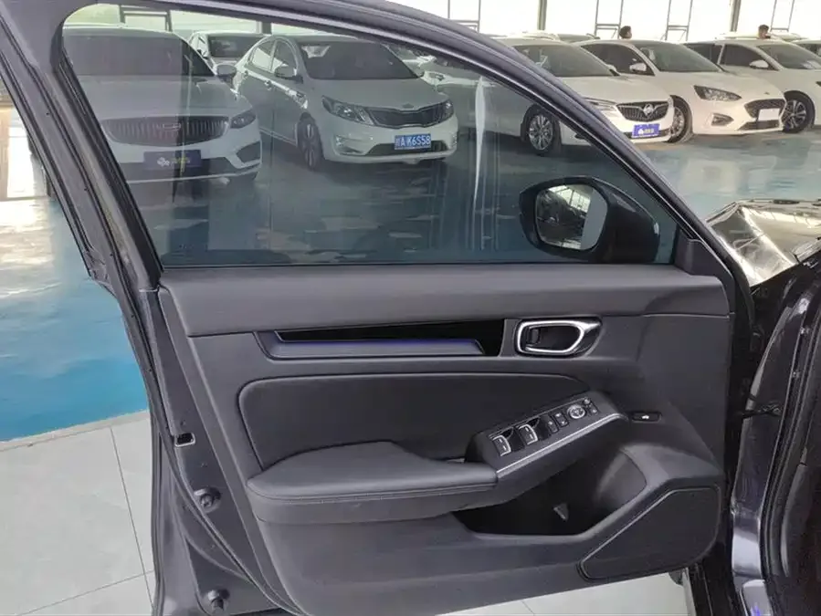 Honda Integra Stylish 2023 240TURBO CVT Smart Edition 2023 — миниатюра 4