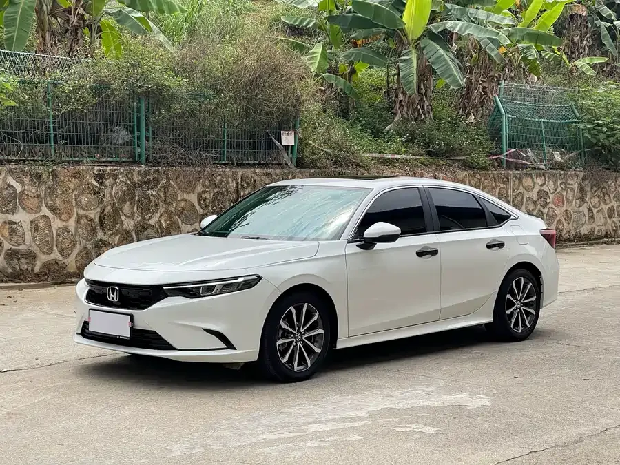 Honda Integra Stylish 2023 240TURBO CVT Deluxe Edition 2024 — фото 1, купить с доставкой в Москву