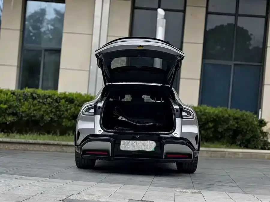 Xiaomi YU7 Xiaomi YU7 2025 Ultra-Long-Range 4WD Pro Edition 2025 — миниатюра 5