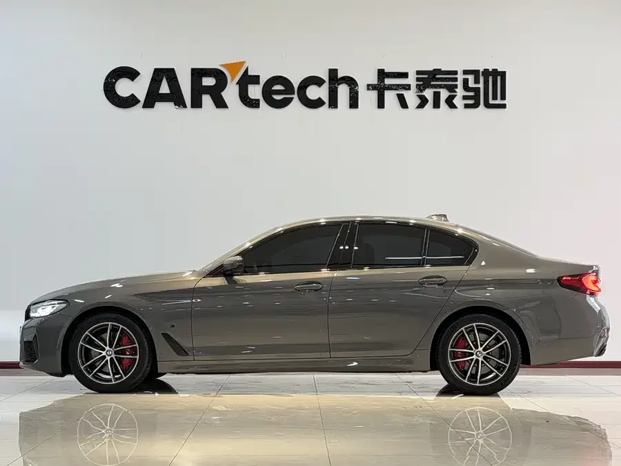 BMW 5 Series BMW 5 Series (Imported) 2022 facelift 525i M Sports Package 2023 — миниатюра 2