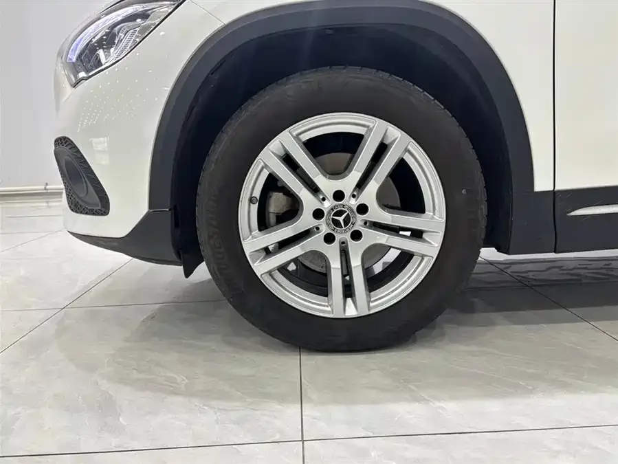 Mercedes-Benz GLA Mercedes-Benz GLA 2023 GLA 200 2023 — миниатюра 4