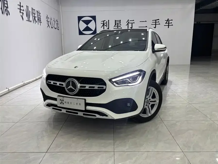 Mercedes-Benz GLA Mercedes-Benz GLA 2023 GLA 200 2023 — фото 1, купить с доставкой в Москву