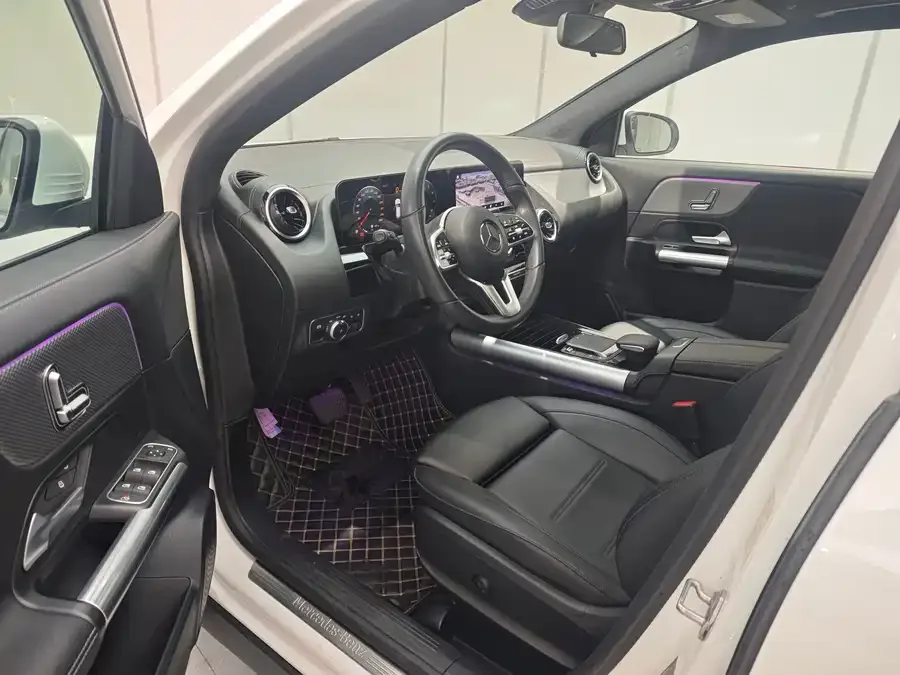 Mercedes-Benz GLA Mercedes-Benz GLA 2023 GLA 200 2022 — миниатюра 3