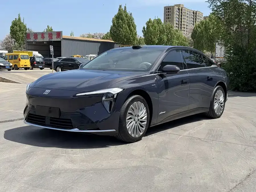 Buick Zhijing L7 Buick Avenir 2025 2025 — фото 1, купить с доставкой в Москву