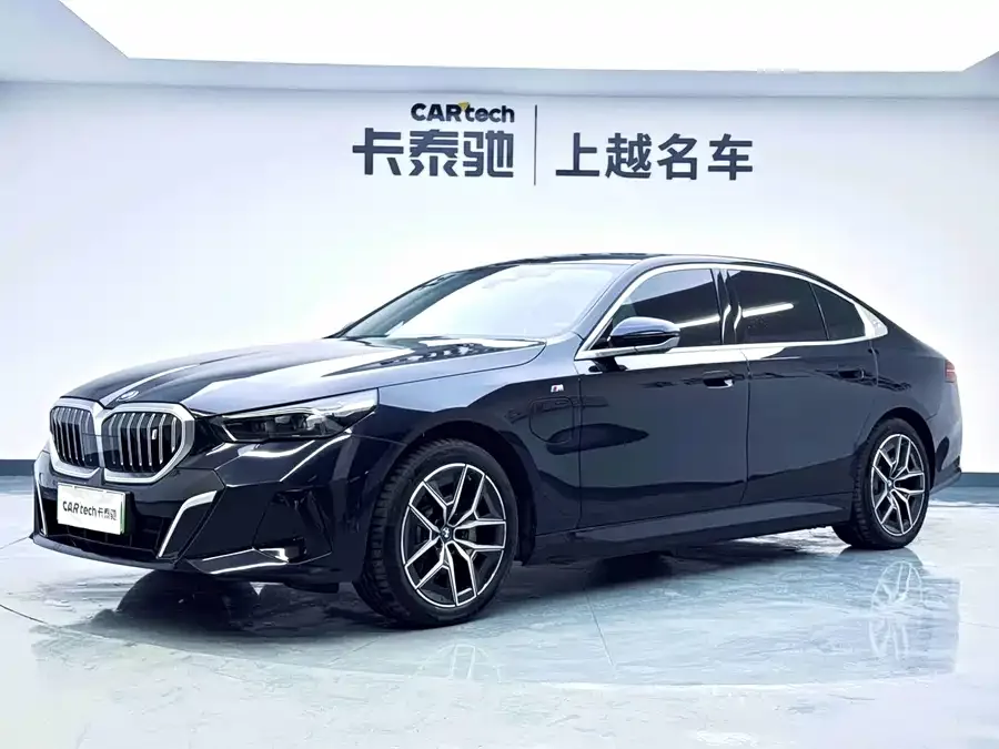BMW i5 2024 eDrive 35L M Sport Package 2024 — фото 1, купить с доставкой в Москву
