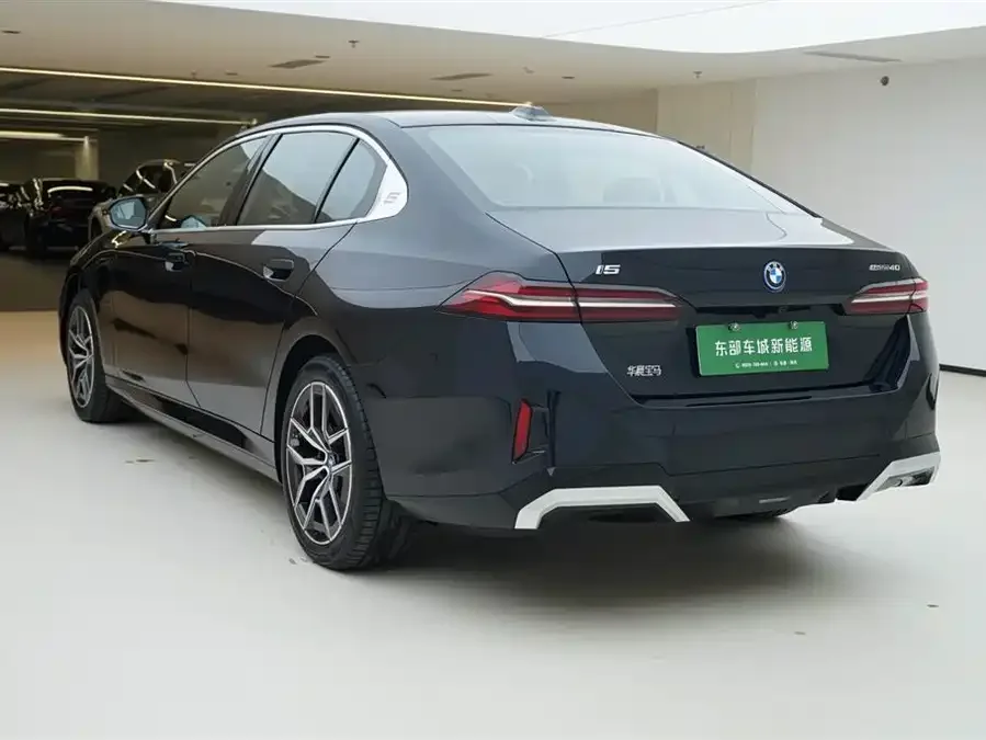 BMW i5 2025 eDrive 40L M Sport Package 2025 — миниатюра 2