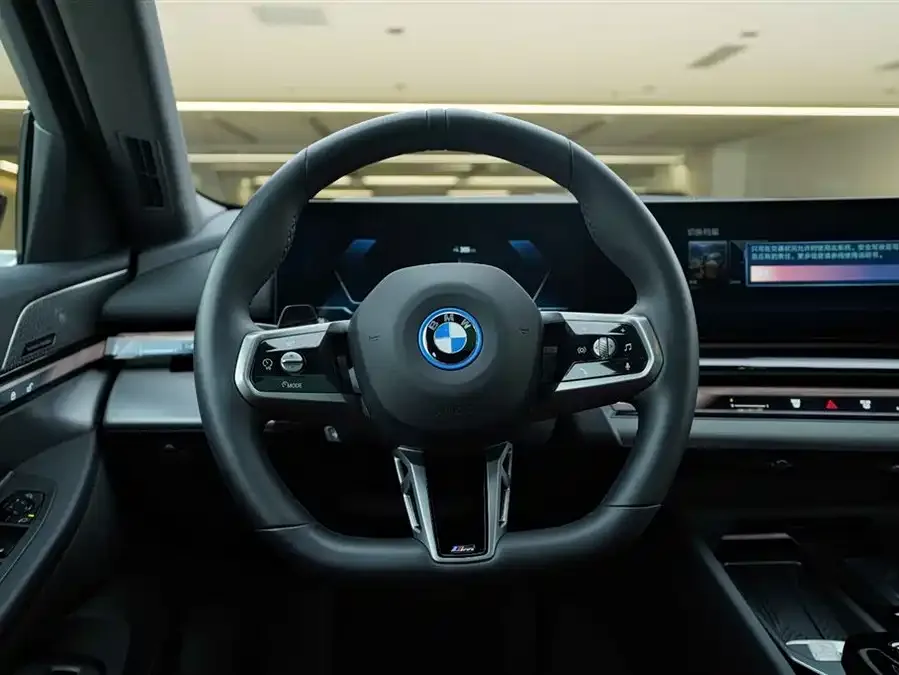 BMW i5 2025 eDrive 40L M Sport Package 2025 — миниатюра 5