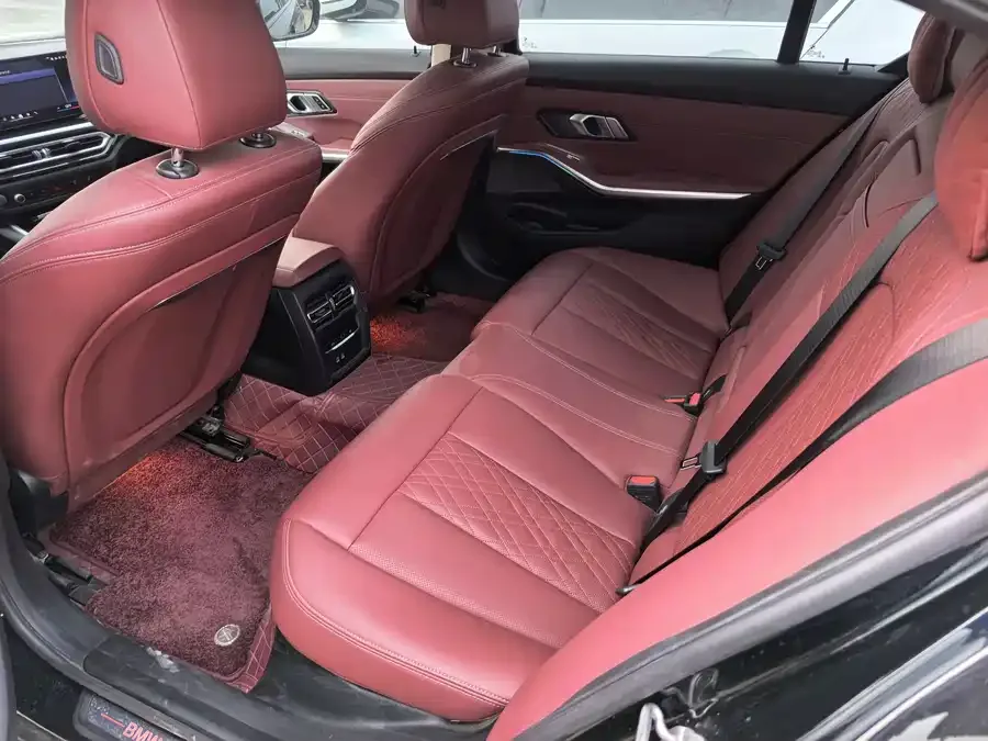 BMW i3 2024 eDrive 35 L 2024 — миниатюра 2
