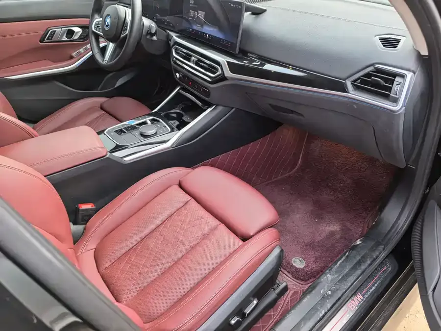 BMW i3 2024 eDrive 35 L 2024 — миниатюра 3