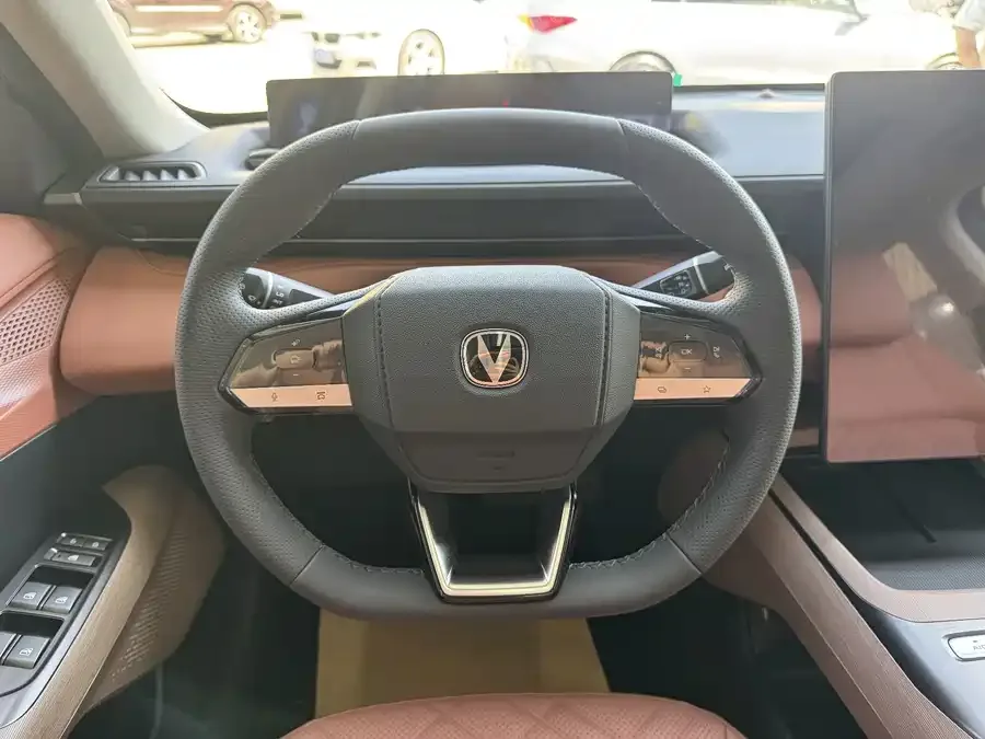 Changan Yidong PHEV Eado PHEV 2025 Smart New Blue Whale 145KM Battleship Edition 2026 — миниатюра 4