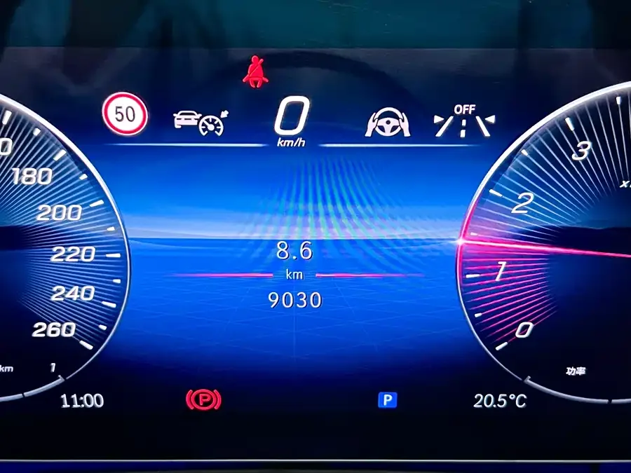 Mercedes-Benz Class V Mercedes-Benz V-Class 2024 V 300 L Long Wheelbase Premium Edition 2025 — миниатюра 4