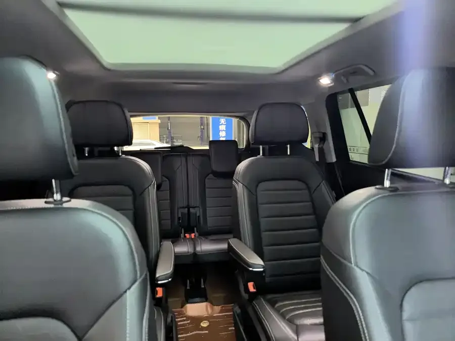 Volkswagen Talagon 2022 Lanjing 380TSI 4WD Luxury Jiajing Edition Pro 6 Seaters 2022 — миниатюра 5