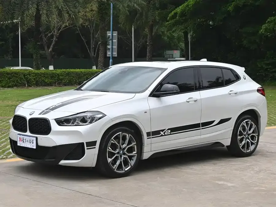 BMW X2 2021 facelift xDrive25i Night Edition 2022 — фото 1, купить с доставкой в Москву