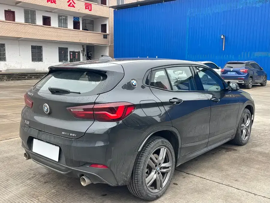 BMW X2 2021 sDrive25i Leading M Sport Package 2022 — миниатюра 2