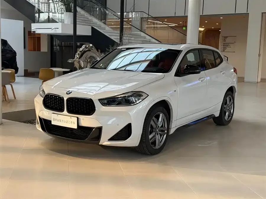 BMW X2 2023 sDrive25i M Sport Night Edition 2024 — фото 1, купить с доставкой в Москву