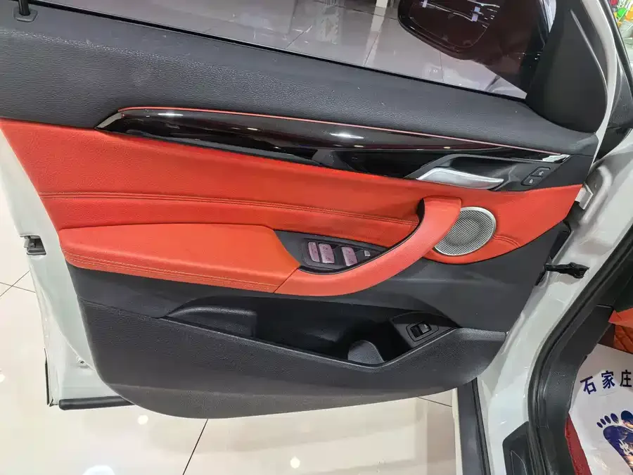 BMW X2 2021 sDrive25i Leading M Sport Package 2022 — миниатюра 5