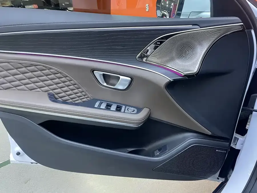 BYD Second-hand Han 2022 DM-i 121KM Premium Edition 2023 — миниатюра 4