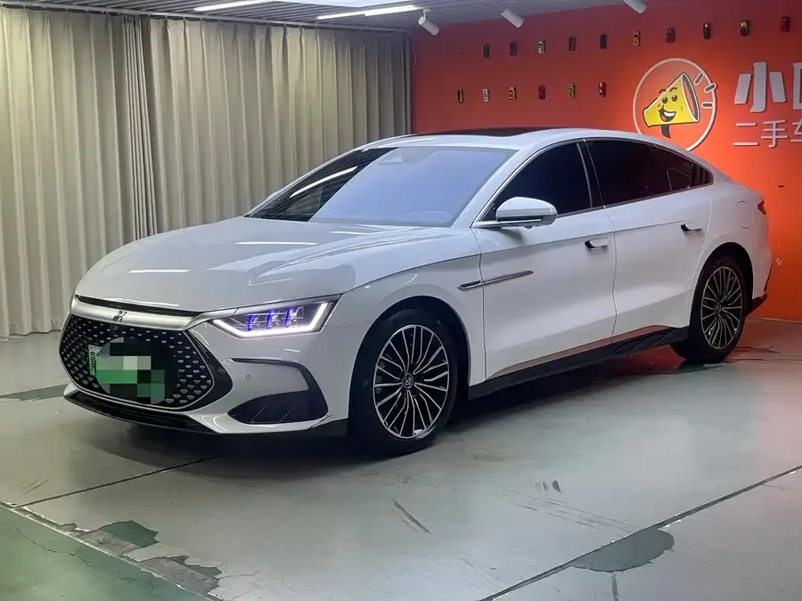 BYD Second-hand Han 2022 DM-i 121KM Premium Edition 2023 — фото 1, купить с доставкой в Москву