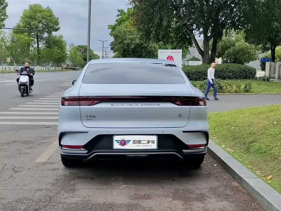 BYD Second-hand Han 2025 DM-i 125KM Elite 2025 — миниатюра 2