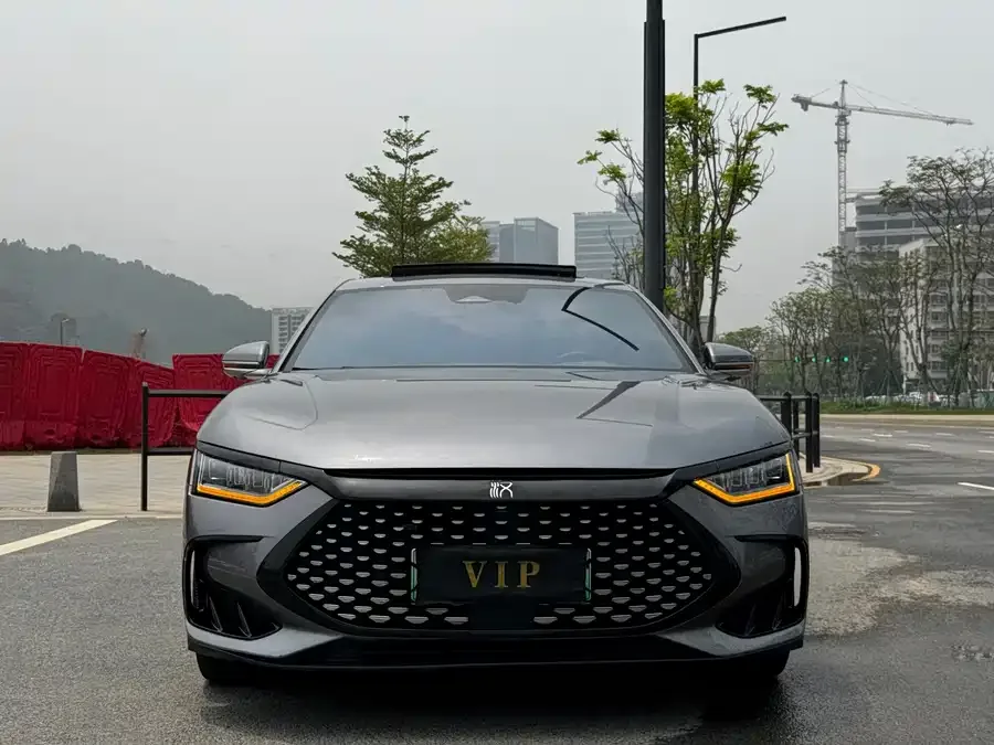 BYD Second-hand Han 2023 DM-i Champion Edition 121KM Premium Edition 2023 — миниатюра 2