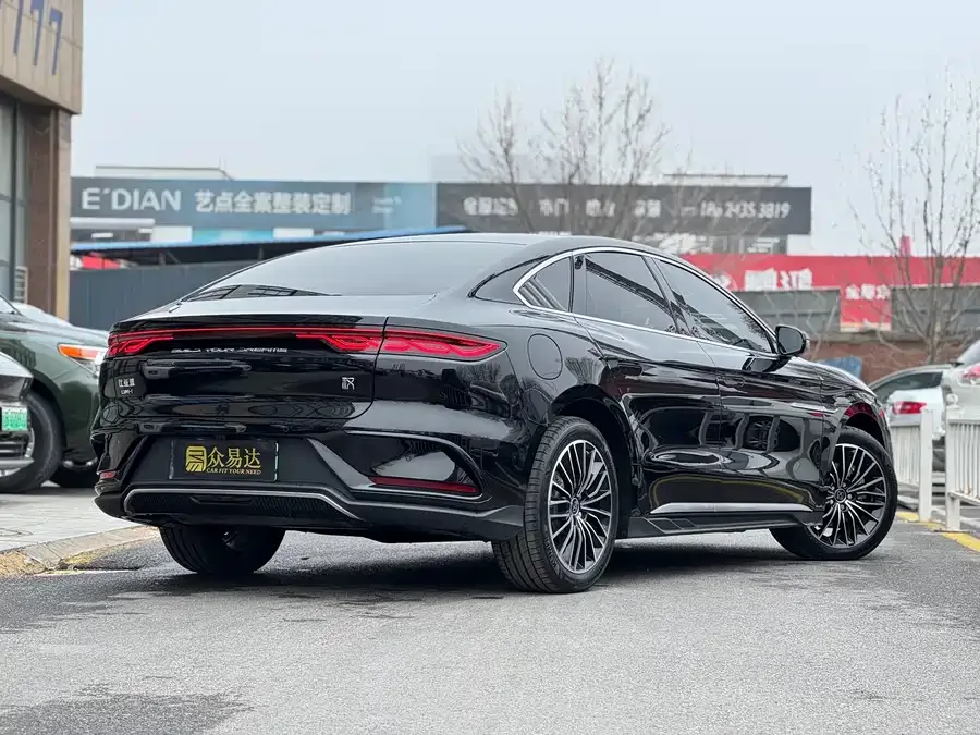 BYD Second-hand Han 2022 DM-i 121KM Premium Edition 2022 — миниатюра 3