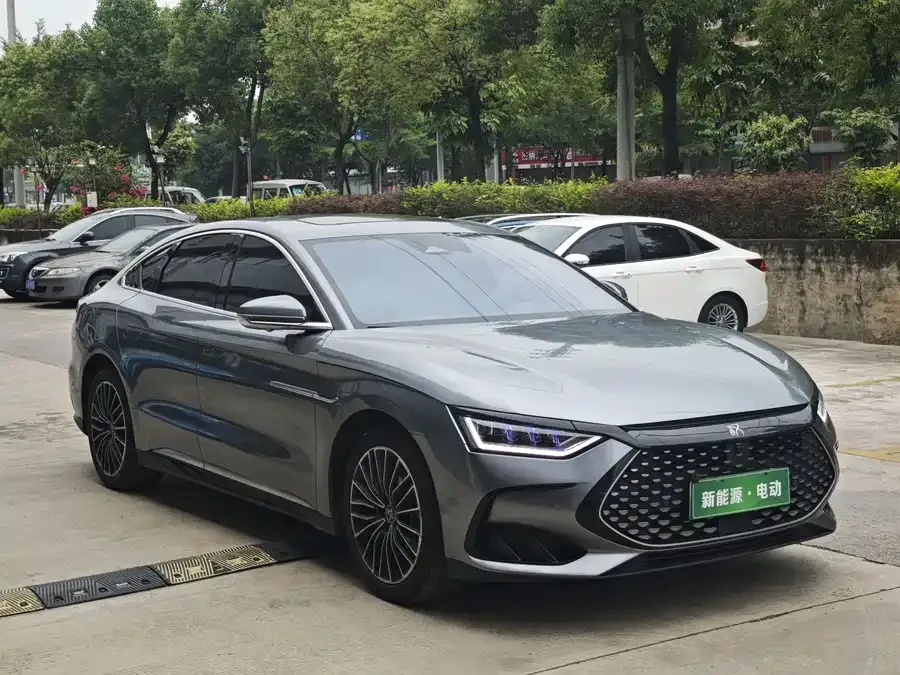 BYD Second-hand Han 2022 DM-i 121KM Premium Edition 2022 — миниатюра 3