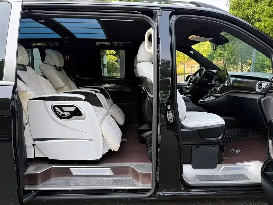 Mercedes-Benz Vito Vito 2021 2.0T Business Edition 7 Seaters 2022 — миниатюра 3