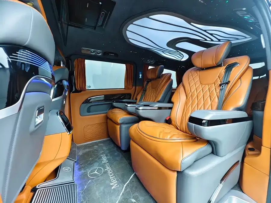 Mercedes-Benz Vito Vito 2021 2.0T Business Edition 7 Seaters 2023 — миниатюра 5