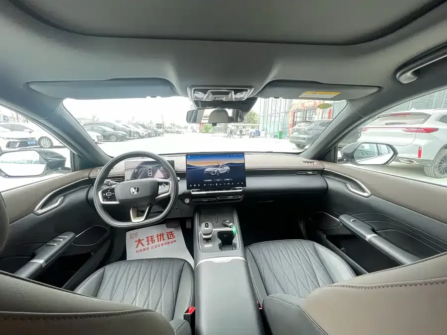 Changan Yidong Changan Eado 2026 Fourth Generation 1.5T 500Bar Smart Edition 2025 — миниатюра 2