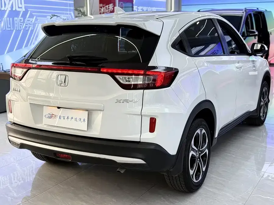 Honda WR-V 2021 1.5L CVT Comfort Edition 2022 — миниатюра 5